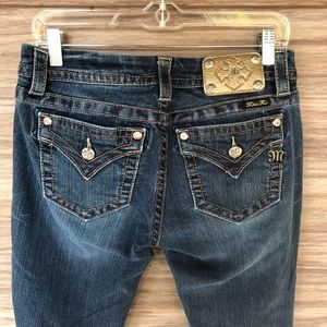 🛍closet closing🛍 miss me gold sig boot jeans